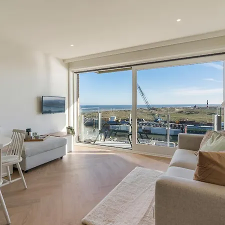 Apartment Lighthouse With Amazing & Beautiful Sea View *