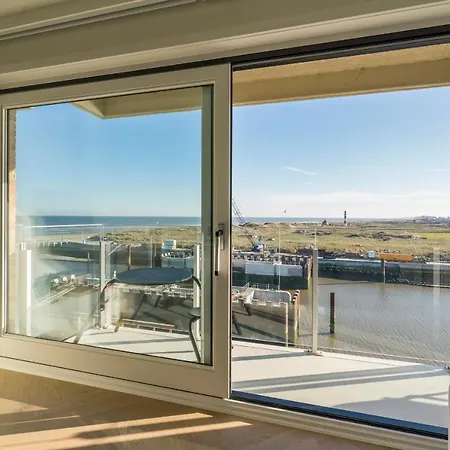 Lighthouse With Amazing & Beautiful Sea View Apartment