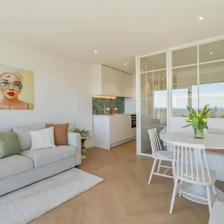 Apartment Lighthouse With Amazing & Beautiful Sea View Nieuwpoort